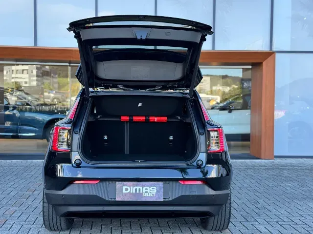 Volvo EX30 - Imagem 19