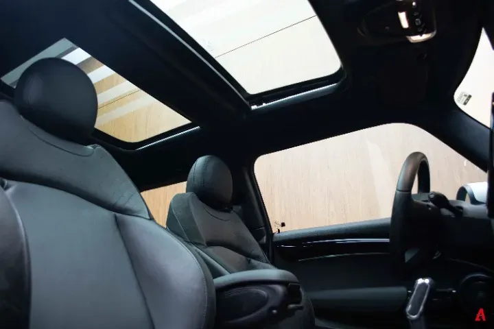 Mini CooperSE - Imagem 18