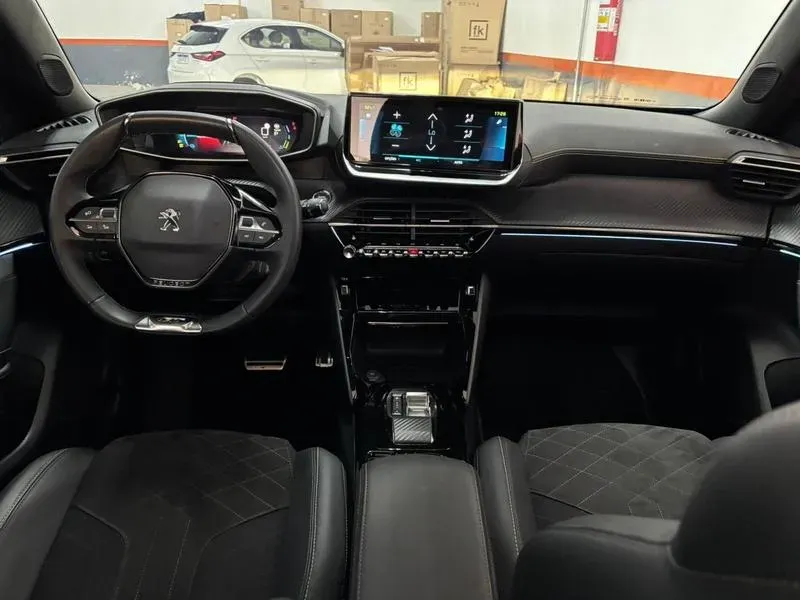 Peugeot E-2008 - Imagem 6