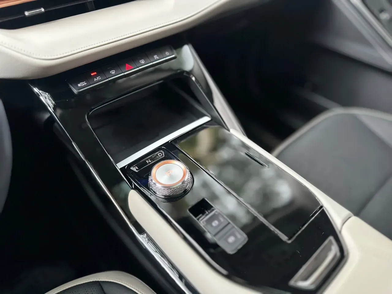 GWM Haval H6 Plug-in Hybrid - Imagem 8