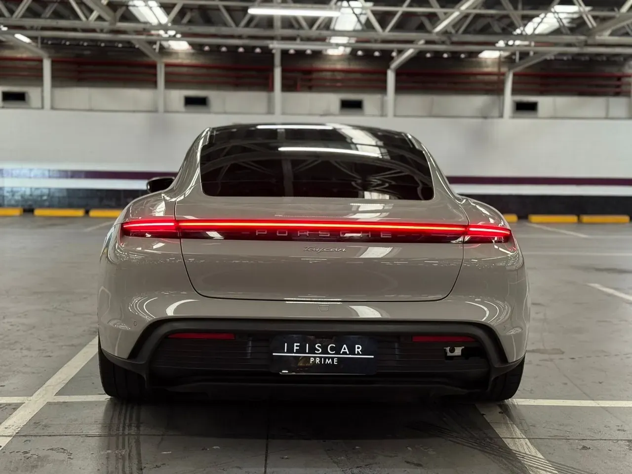 Porsche Taycan - Imagem 3