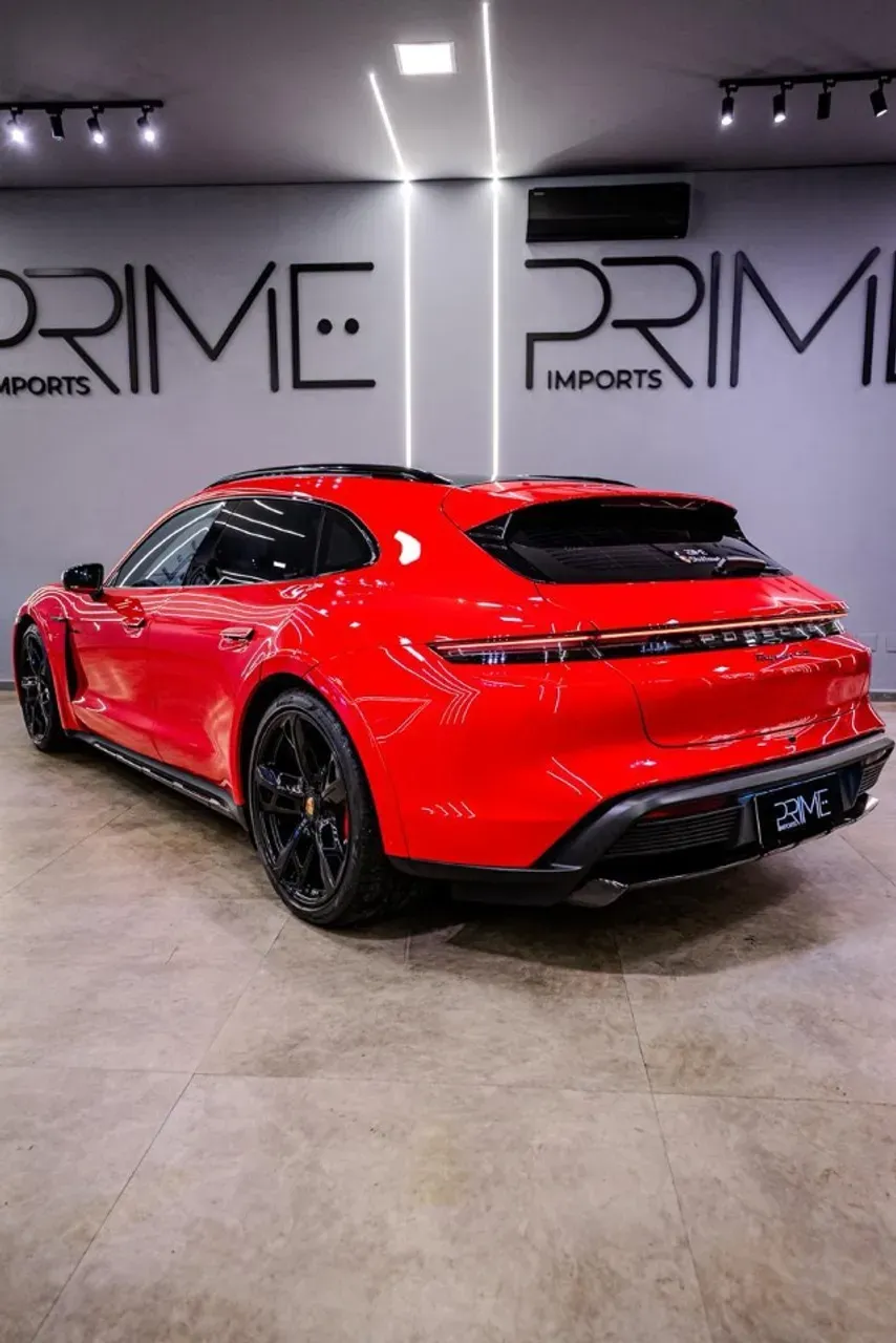 Porsche Taycan - Imagem 7