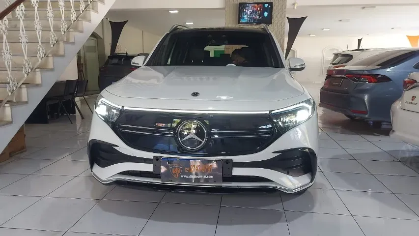 Mercedes Eqb 250 - Imagem 6