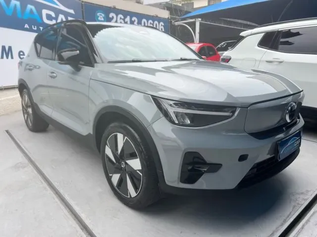 Volvo XC40 Recharge - Imagem 3