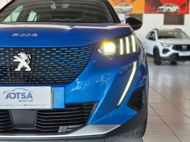 Peugeot E-2008 - Imagem 18