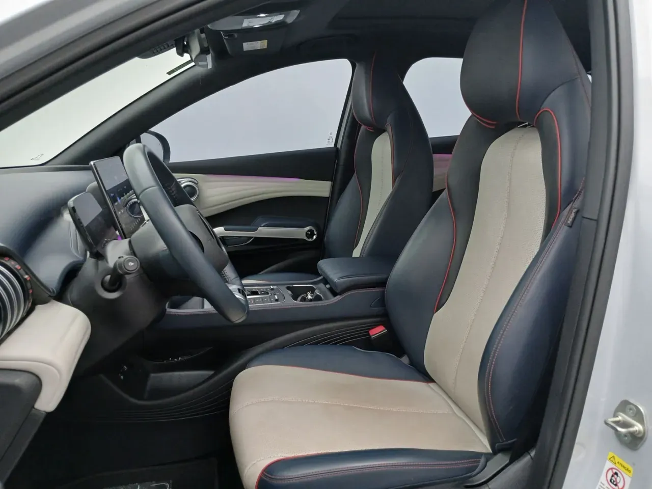 BYD Yuan Plus - Imagem 16