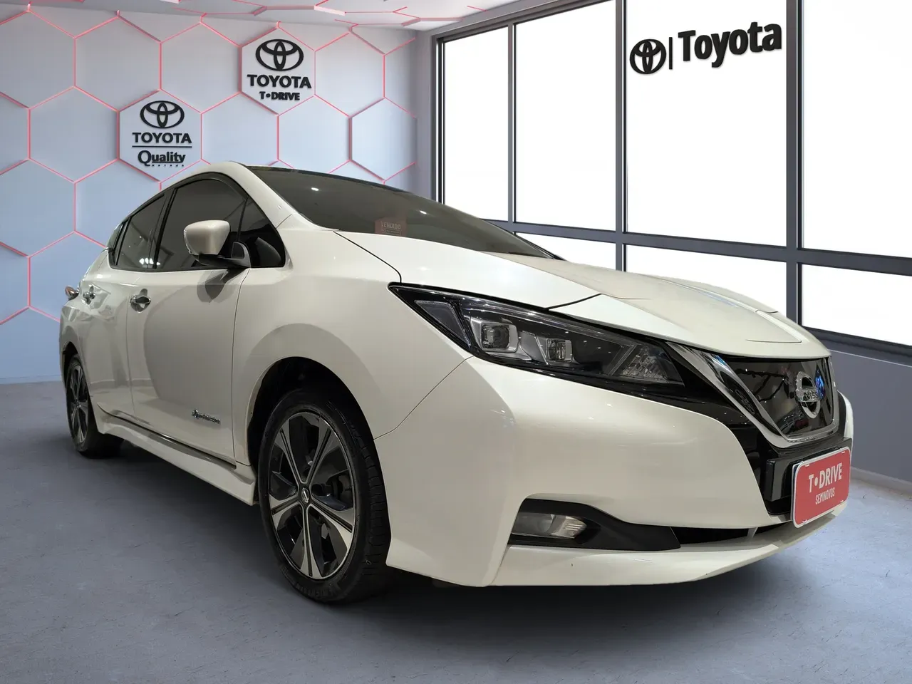 Nissan Leaf - Imagem 2