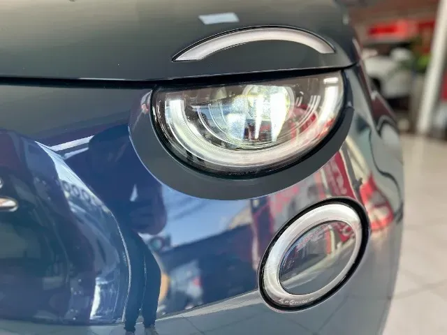 Fiat 500e - Imagem 17