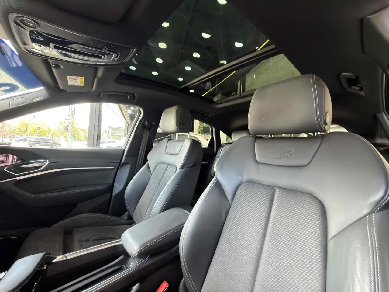 Audi E-tron Sportback - Imagem 10