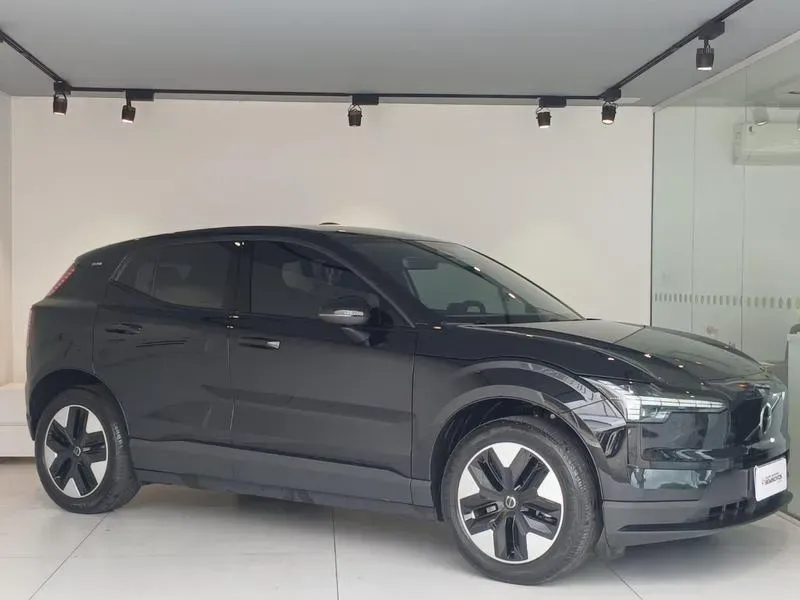 Volvo EX30 - Imagem 5