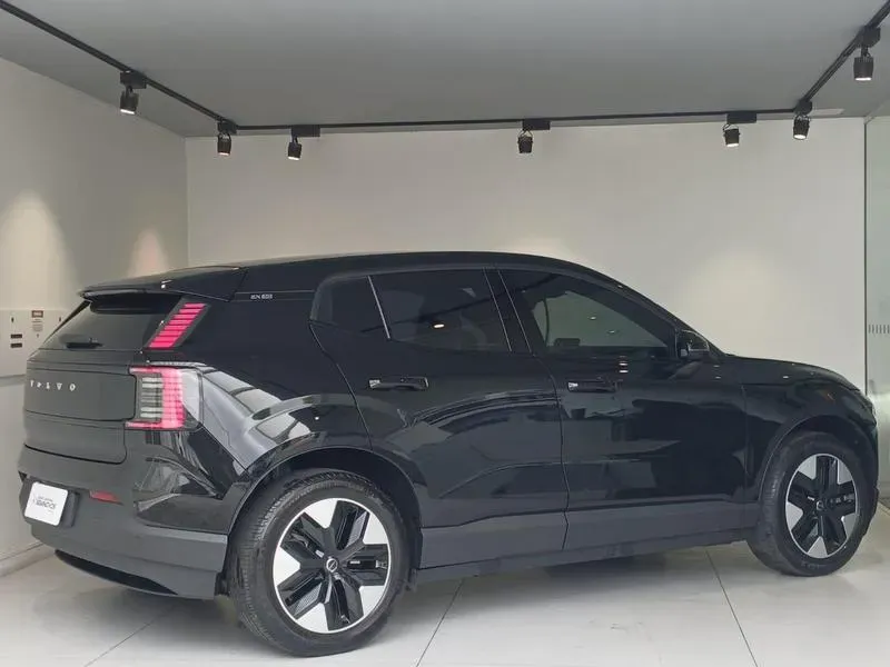 Volvo EX30 - Imagem 6