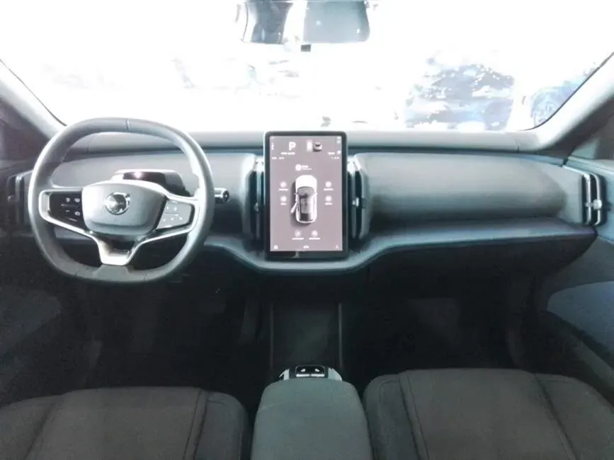 Volvo EX30 - Imagem 4