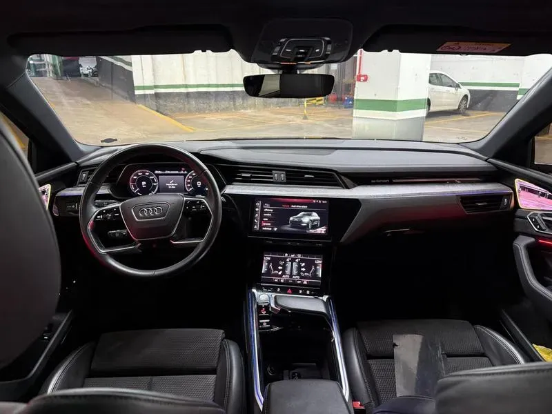 Audi E-tron - Imagem 6
