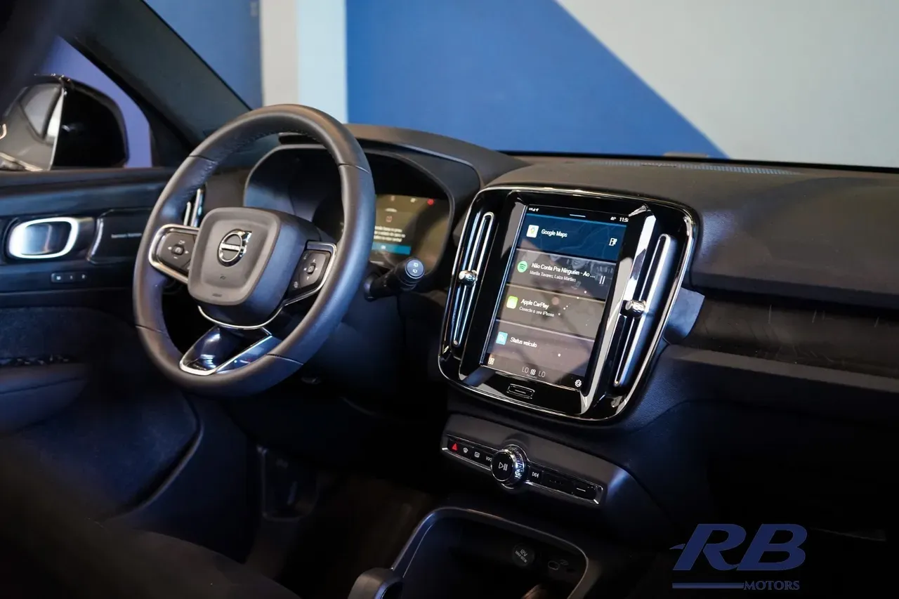 Volvo XC40 Recharge - Imagem 7