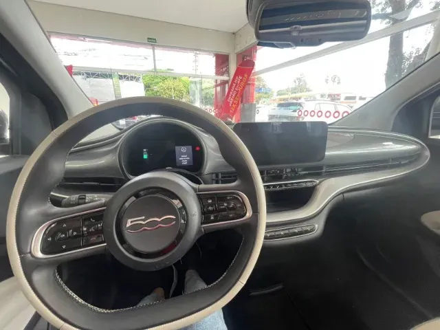 Fiat 500e - Imagem 13