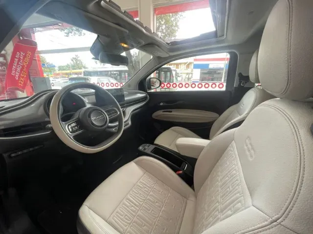 Fiat 500e - Imagem 14