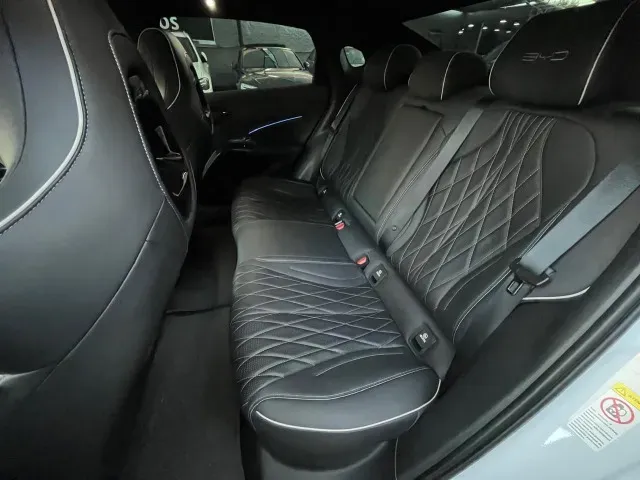 BYD Seal - Imagem 12