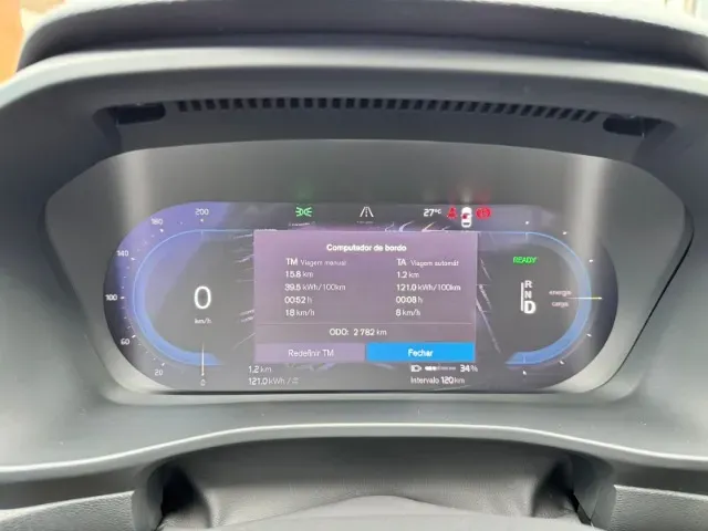 Volvo EX40 - Imagem 6