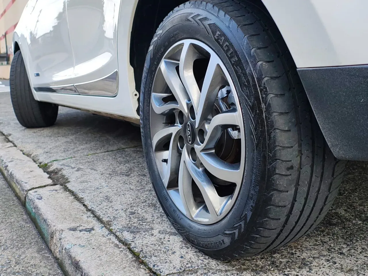 JAC Iev40 - Imagem 9