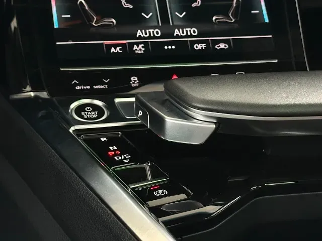 Audi E-tron S - Imagem 10