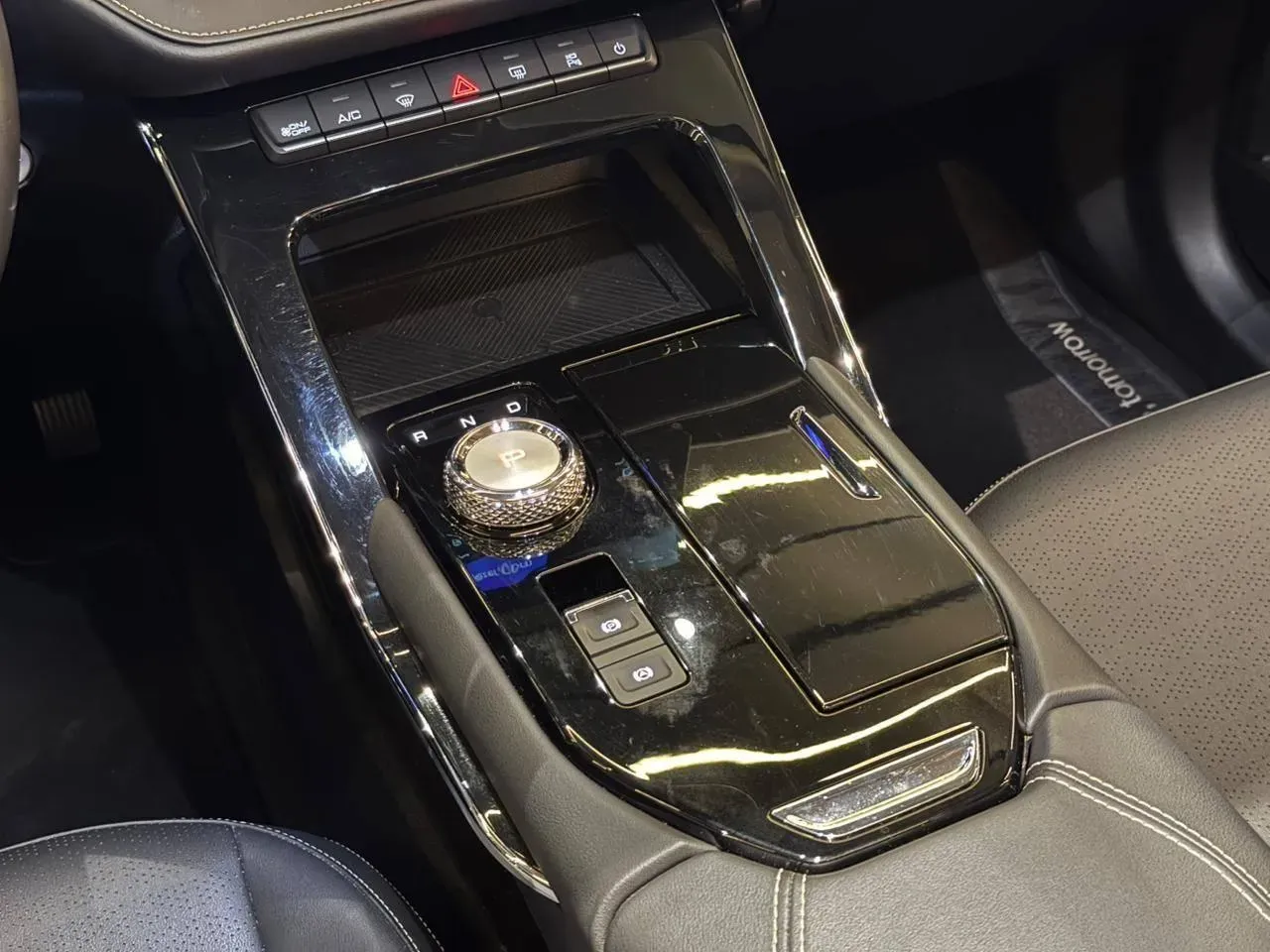 GWM Haval H6 Plug-in Hybrid - Imagem 10