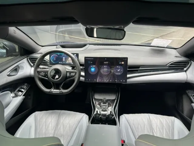 BYD Seal - Imagem 12