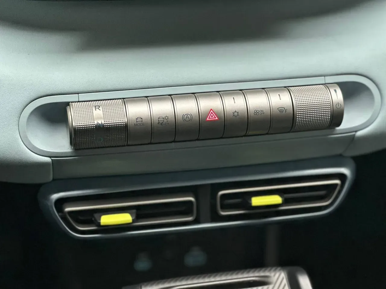 BYD Dolphin Mini - Imagem 12