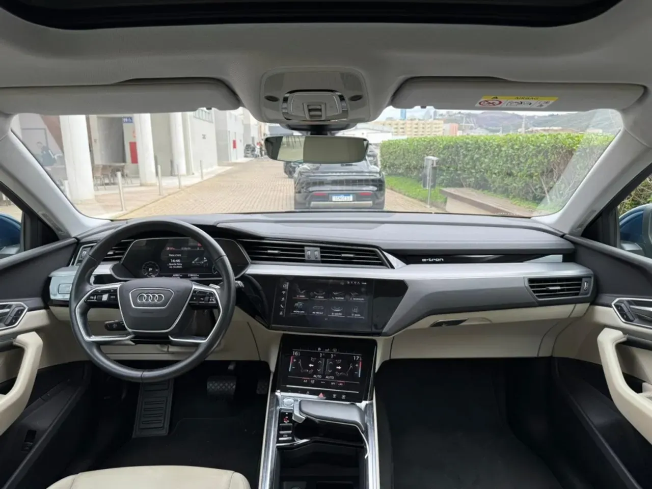 Audi E-tron - Imagem 17