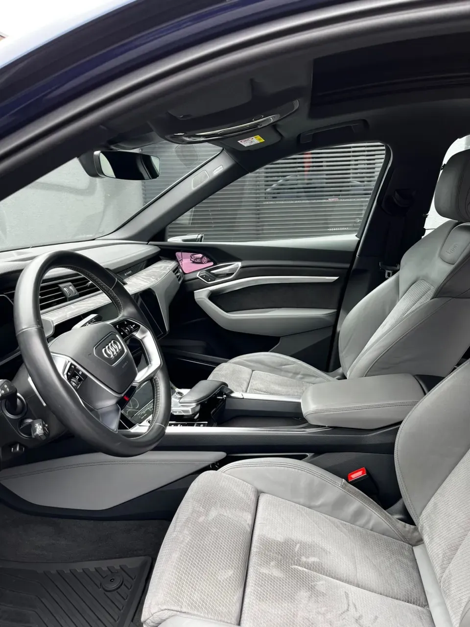 Audi E-tron Sportback - Imagem 8