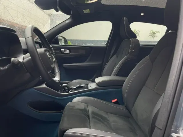 Volvo C40 Recharge - Imagem 7