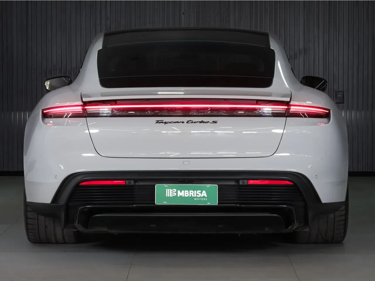 Porsche Taycan - Imagem 7