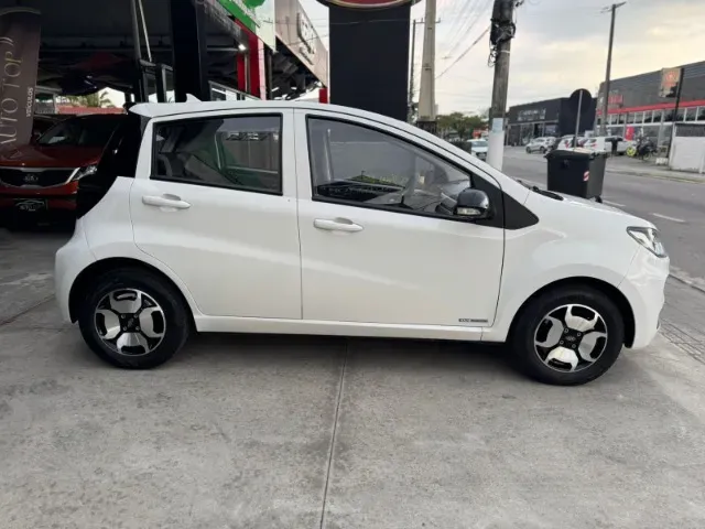 JAC E-JS1 - Imagem 18