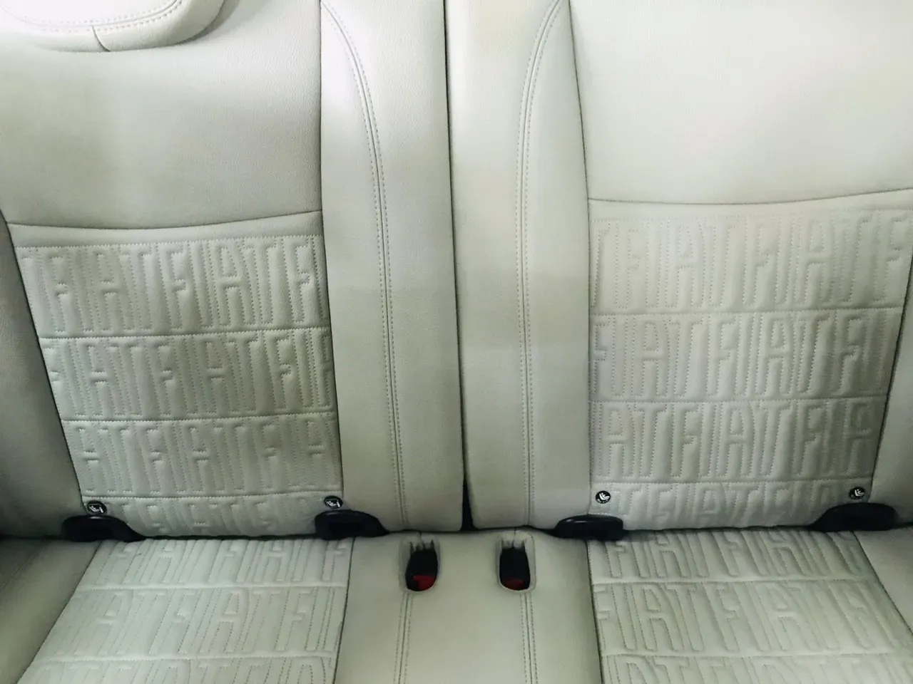 Fiat 500e - Imagem 11