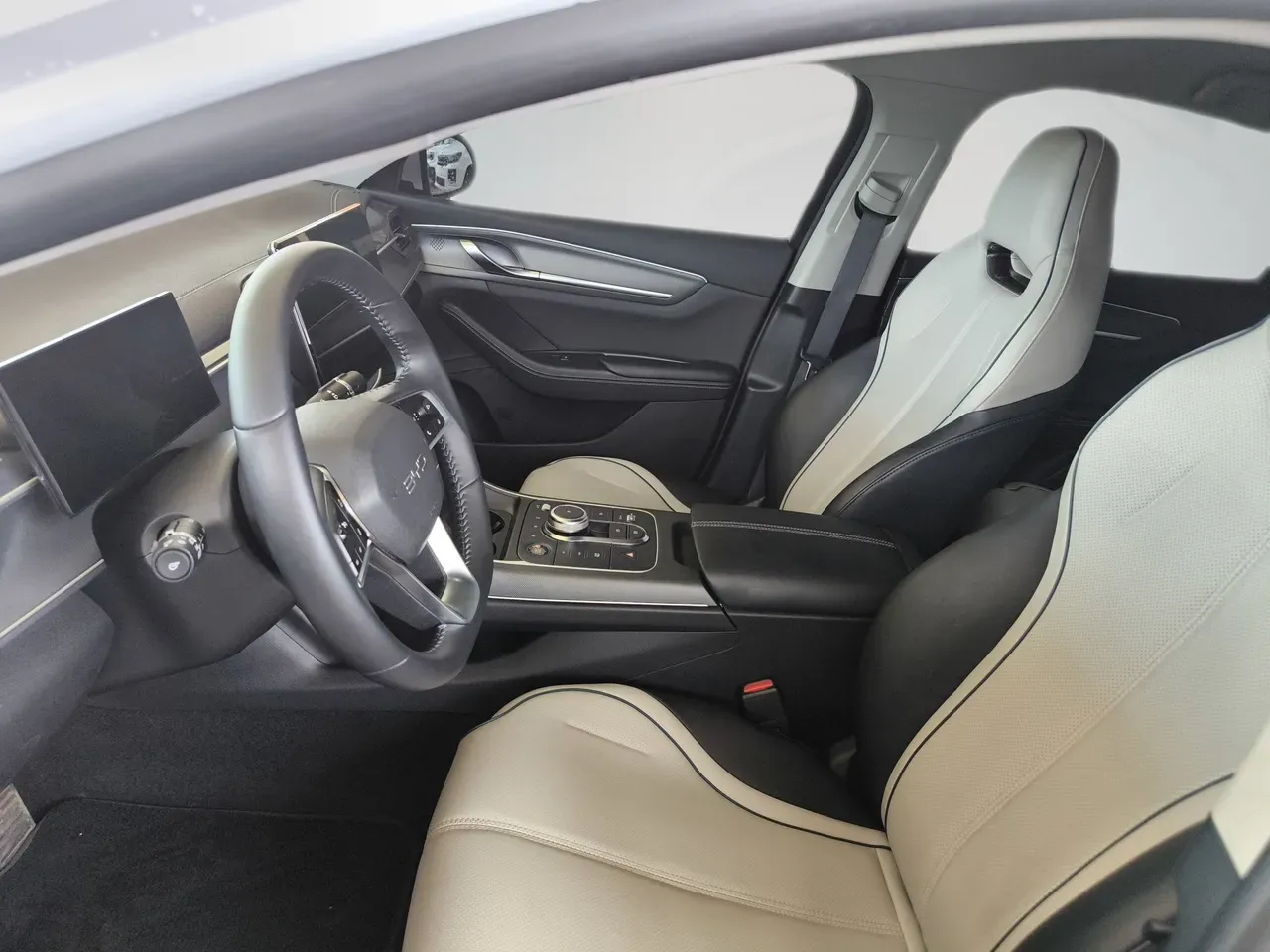 BYD King - Imagem 10