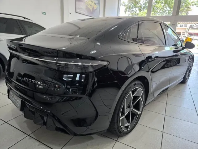 BYD Seal - Imagem 18