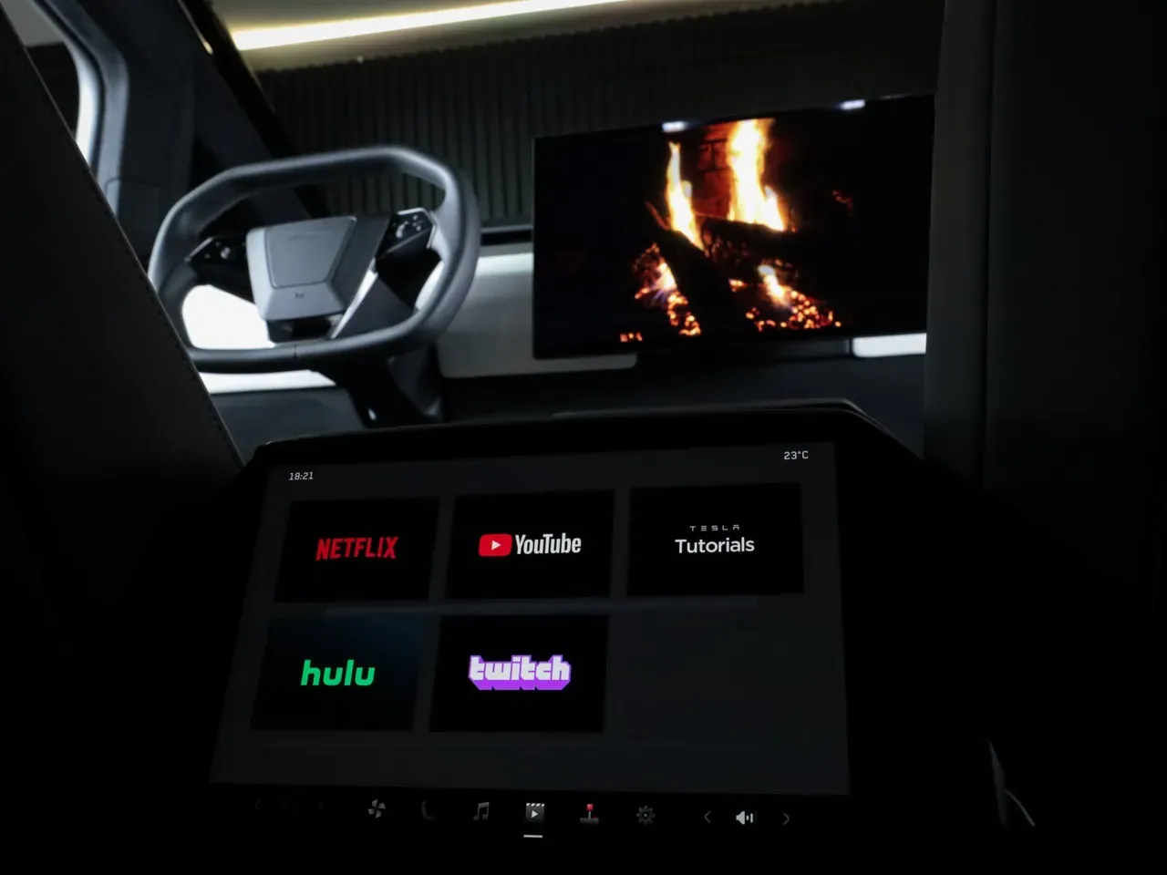 Tesla Cybertruck - Imagem 13