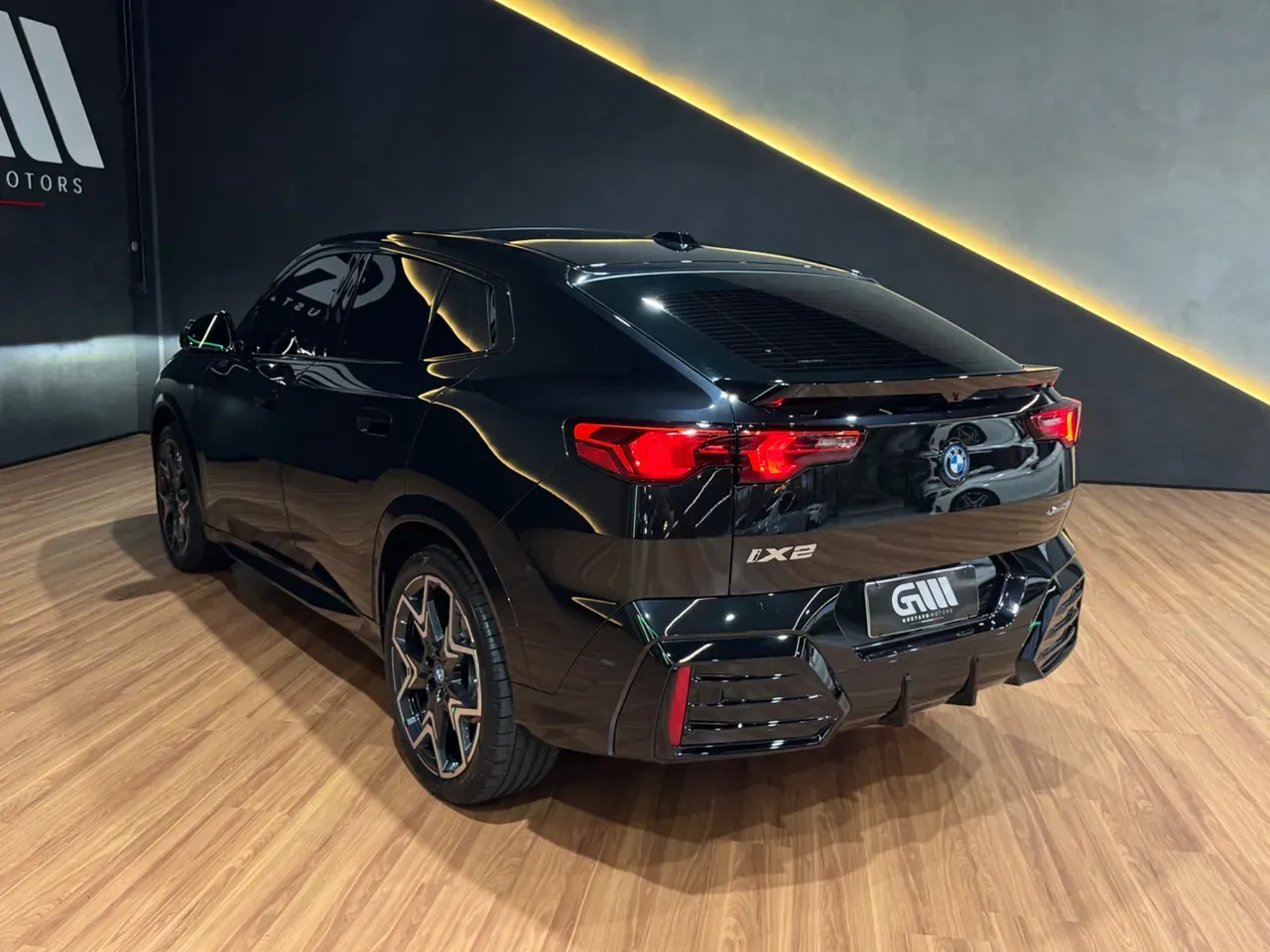 BMW IX2 - Imagem 6