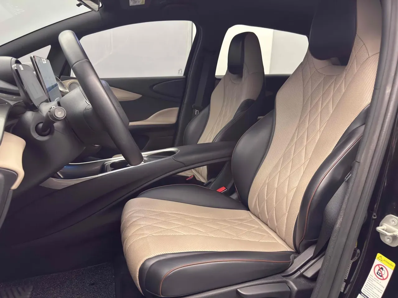 BYD Dolphin - Imagem 9