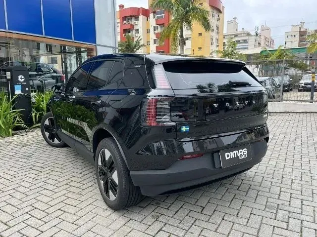 Volvo EX30 - Imagem 9