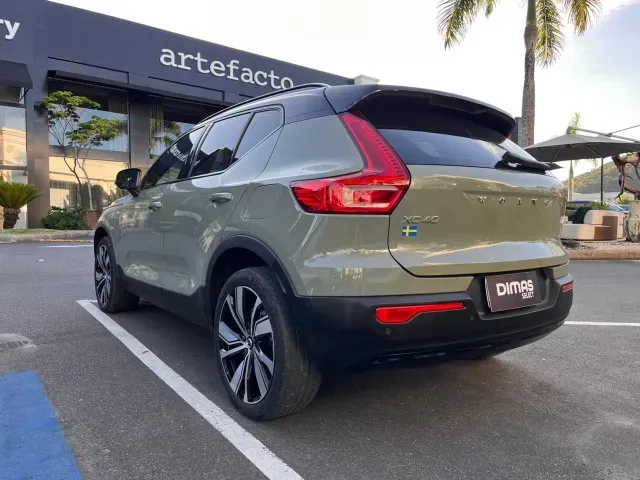 Volvo XC40 Recharge - Imagem 3