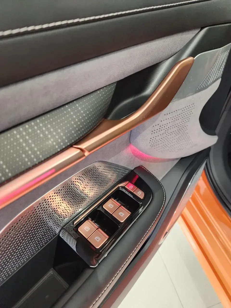 Zeekr 001 - Imagem 8