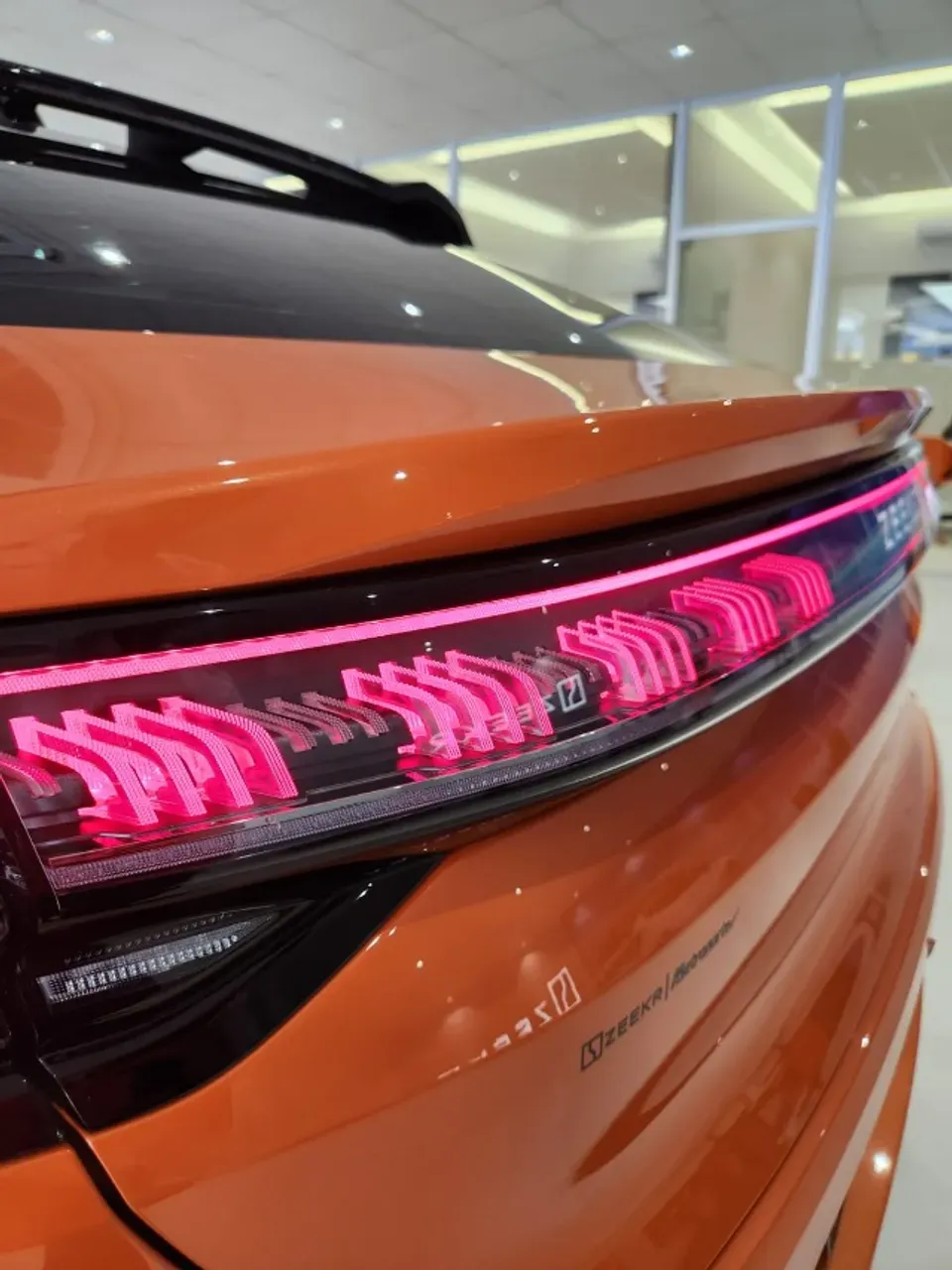 Zeekr 001 - Imagem 15