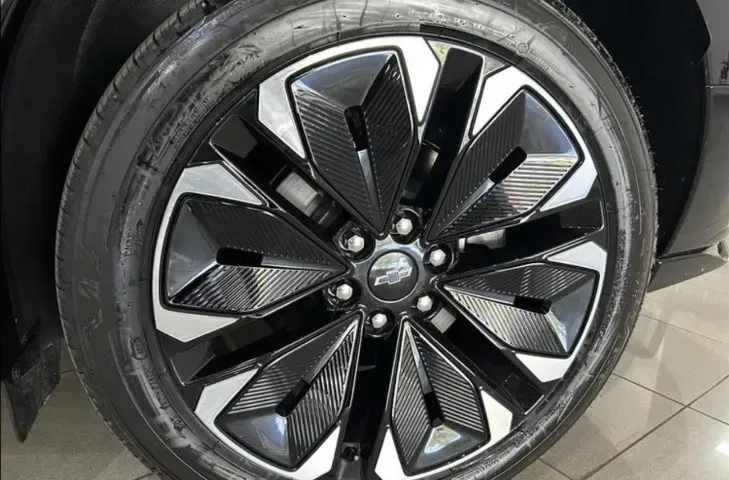 Chevrolet Blazer EV - Imagem 2