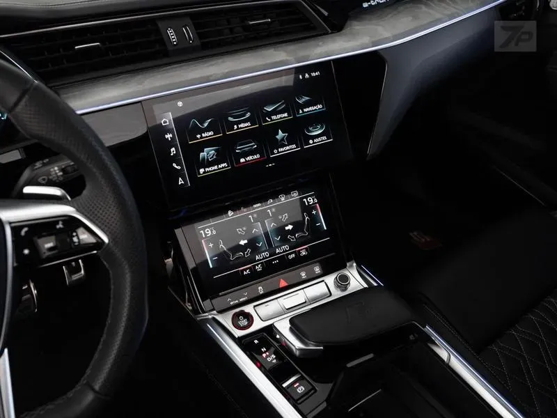 Audi Q8 E-tron - Imagem 9