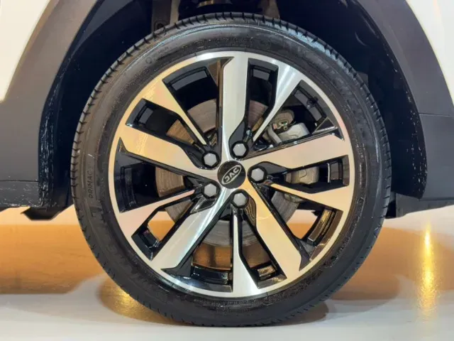 JAC E-js4 - Imagem 8