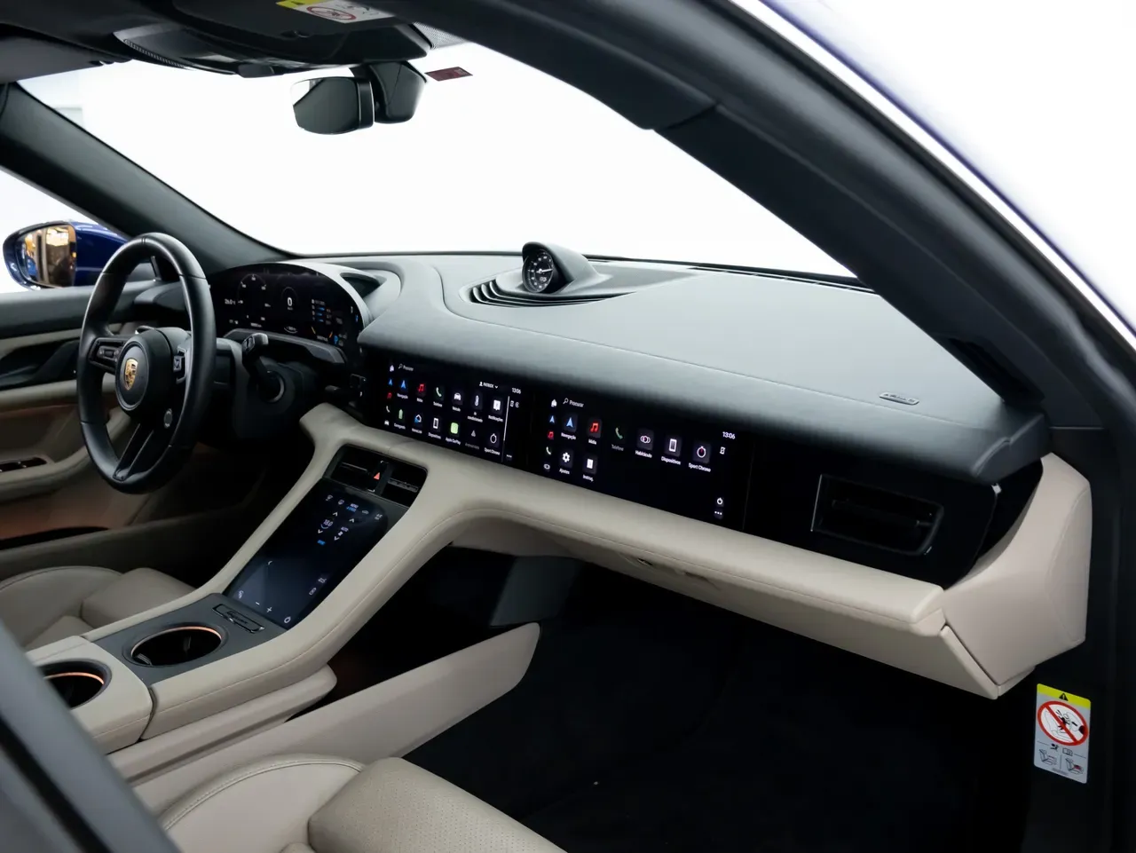 Porsche Taycan - Imagem 7