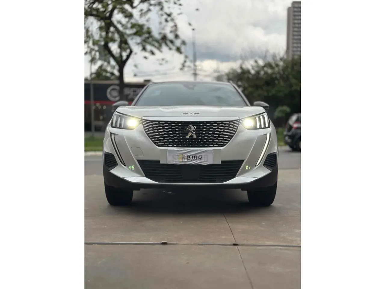 Peugeot E-2008 - Imagem 2