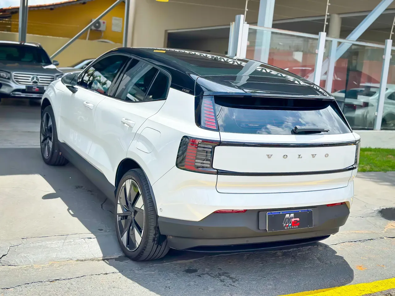 Volvo EX30 - Imagem 4