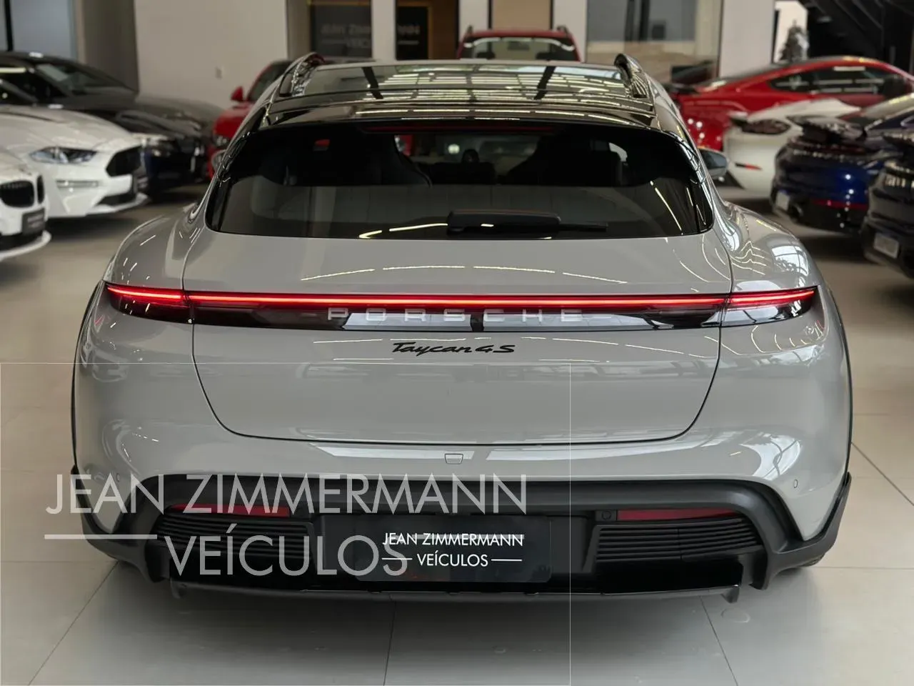 Porsche Taycan - Imagem 9