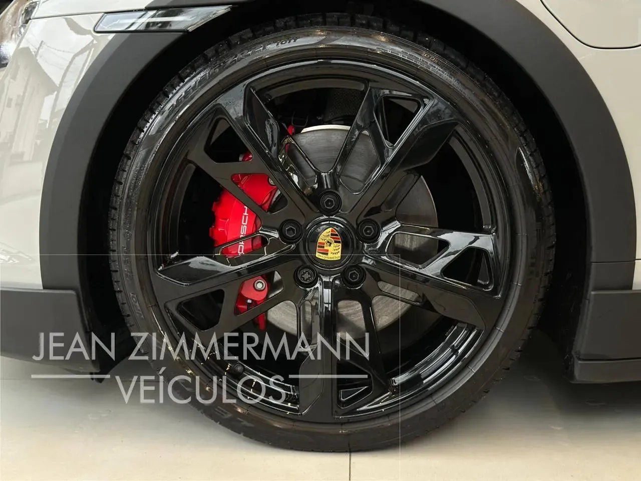 Porsche Taycan - Imagem 20